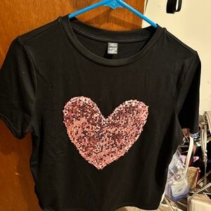 Women’s T shirt